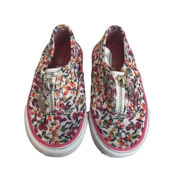 U.S. Sports Girls Floral Flats. Size: 5 Toddler- Multicolor. Good Condition. - Picture 2 of 7